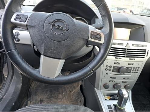 Opel Astra, 2014 г., 171 810 км