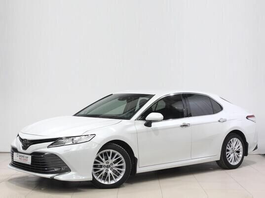 Toyota Camry, 2019&nbsp;г., 110&nbsp;335&nbsp;км