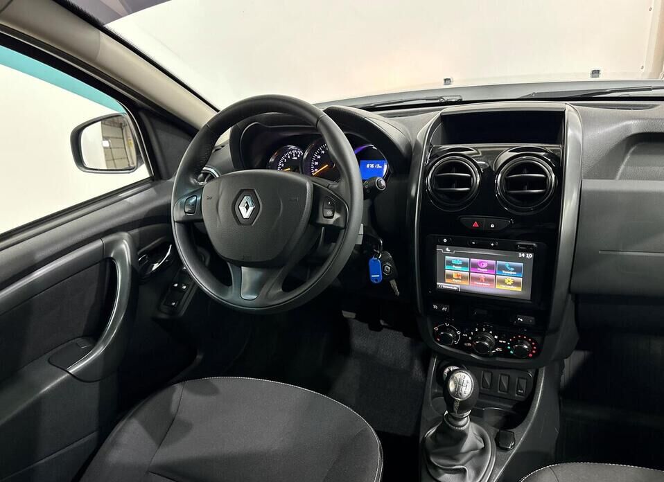 Renault Duster, I Рестайлинг 2.0 MT (143 л.с.) 4WD