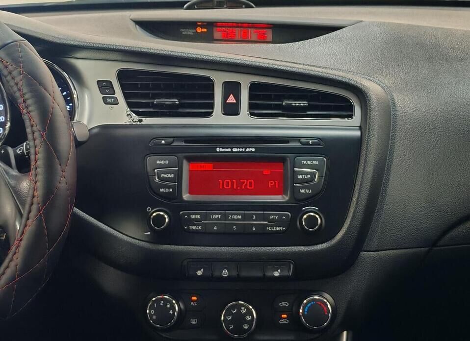 Kia Ceed, II 1.6 AT (129 л.с.)
