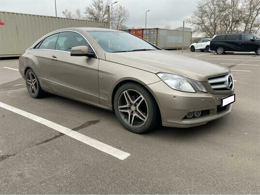 Mercedes-Benz E-Класс, 2011 г., 208 752 км