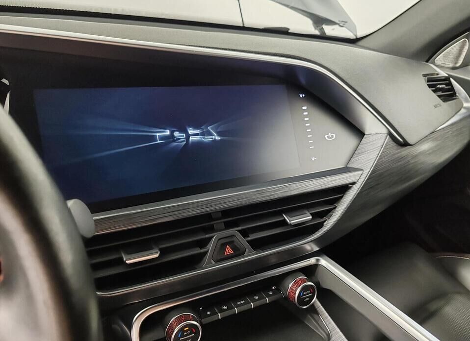 Geely Tugella, I Рестайлинг 2.0 AT (238 л.с.) 4WD