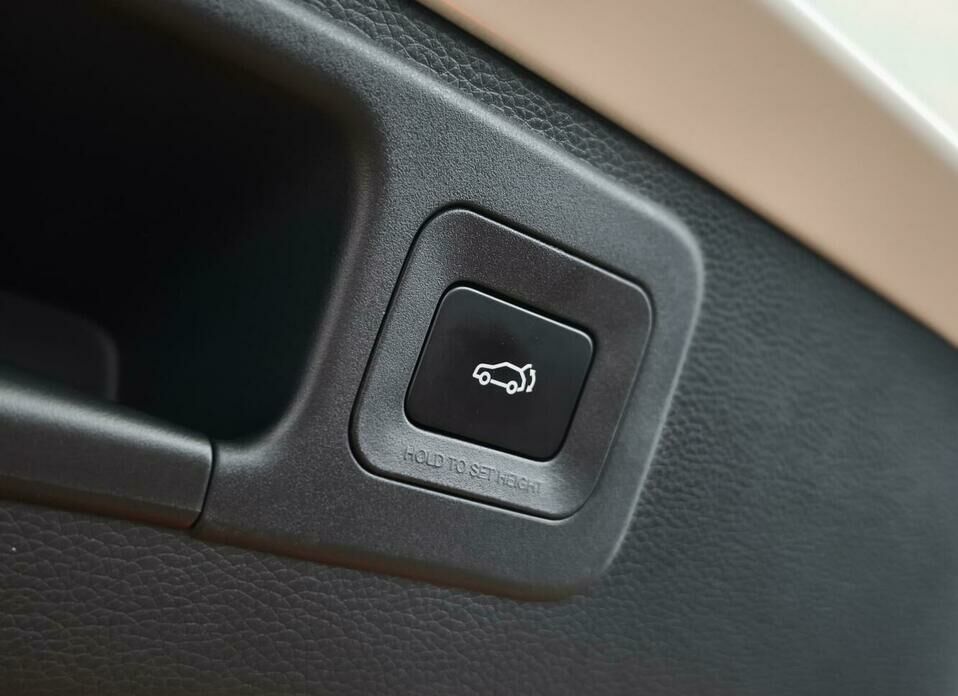 GAC GS8 2.0 AT (231 л.с.) 4WD