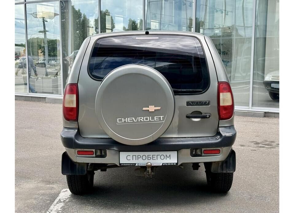 Chevrolet Niva, I 1.7 MT (80 л.с.) 4WD