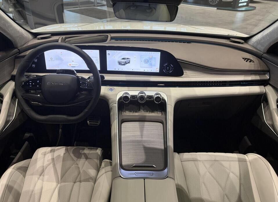 EXEED RX 2.0 AT (249 л.с.) 4WD