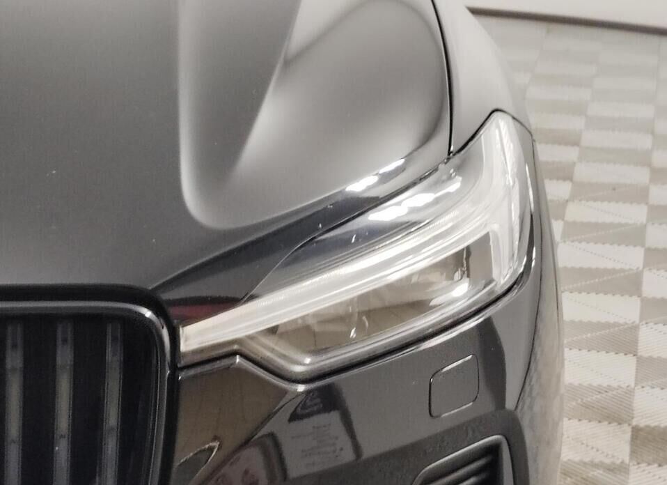 Volvo XC60, II Рестайлинг 2.0d AT (197 л.с.) 4WD