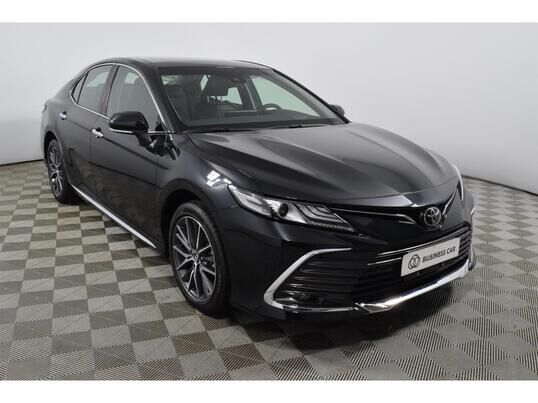 Toyota Camry, 2023 г., 32 180 км