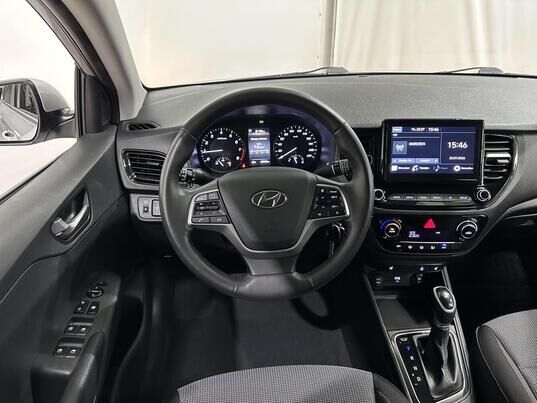 Hyundai Solaris, 2021&nbsp;г., 65&nbsp;530&nbsp;км