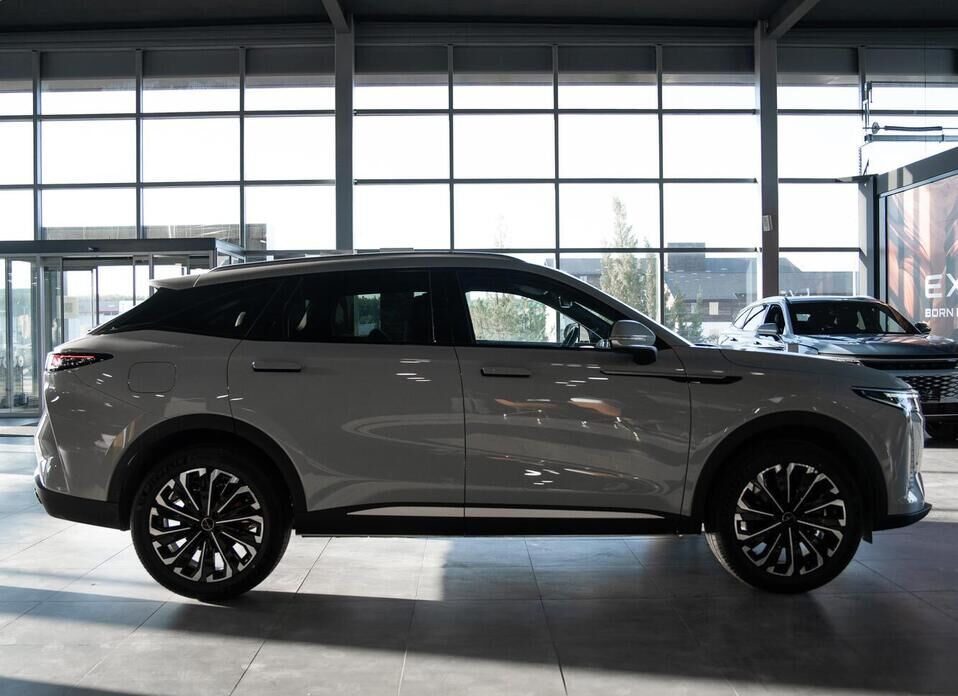 EXEED RX 2.0 AMT (197 л.с.) 4WD
