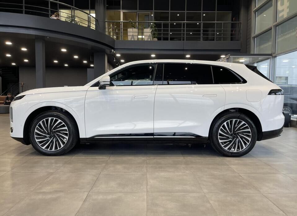 EXEED Exlantix ET 1.5hyb AT (469 л.с.) 4WD