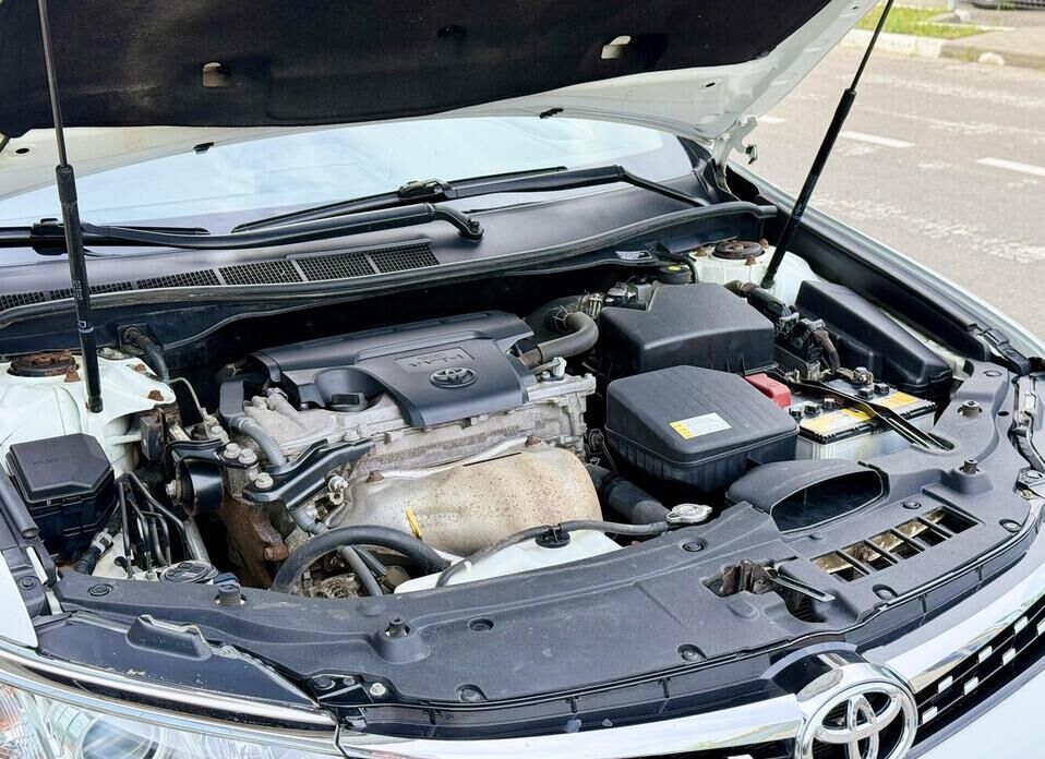 Toyota Camry, VII (XV50) Рестайлинг 2.5 AT (181 л.с.)