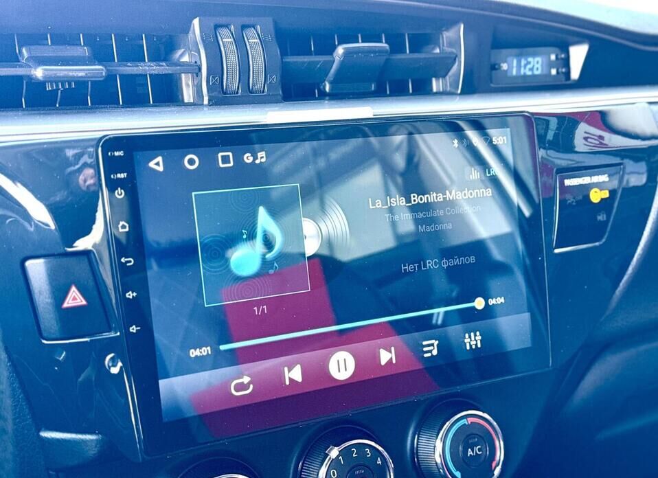 Toyota Corolla, XI (E160, E170) 1.6 CVT (122 л.с.)