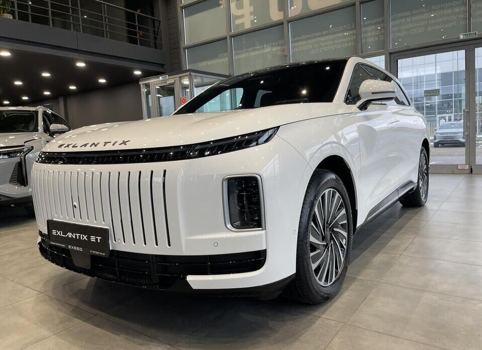 EXEED Exlantix ET 1.5hyb AT (469 л.с.) 4WD