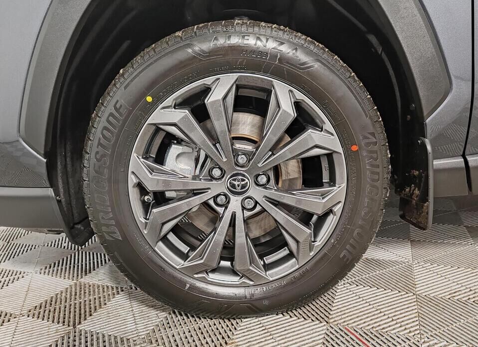 Toyota RAV4, V (XA50) 2.0 CVT (173 л.с.) 4WD