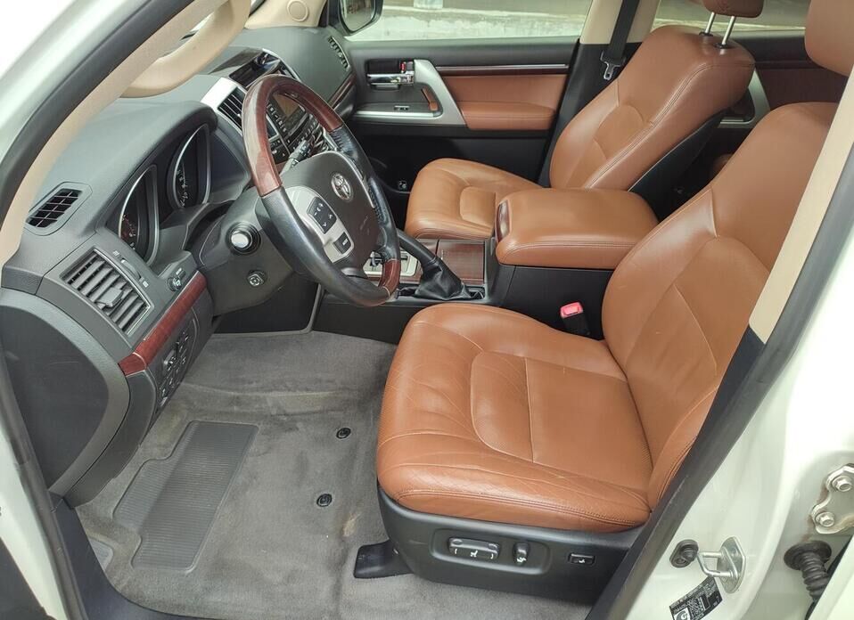 Toyota Land Cruiser 4.5d AT (235 л.с.) 4WD