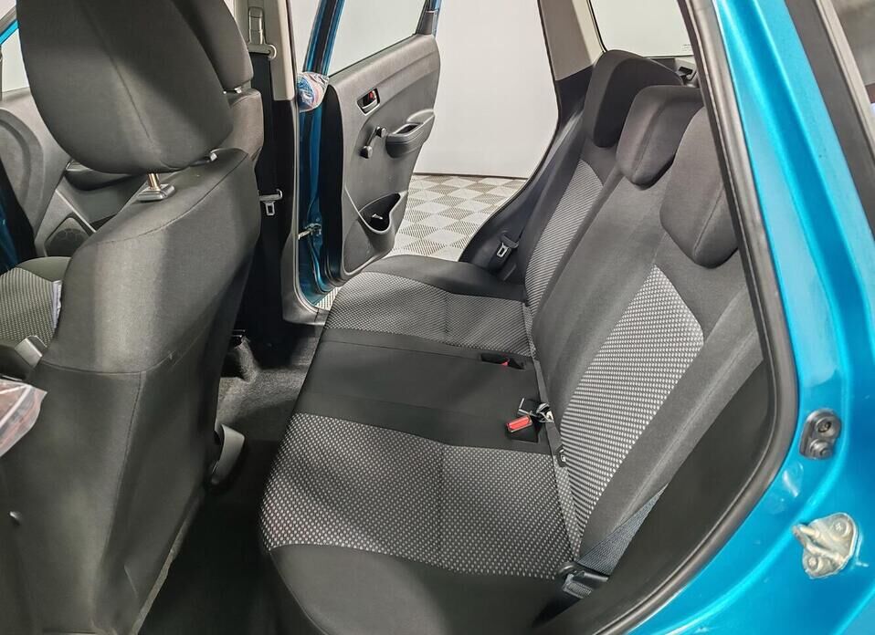 Suzuki Vitara, II 1.6 MT (117 л.с.)