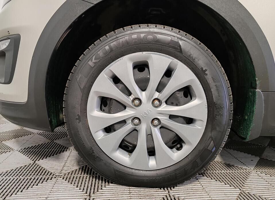 Kia Rio, IV X-Line 1.6 AT (123 л.с.)