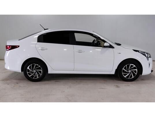 Kia Rio, 2021 г., 61 159 км