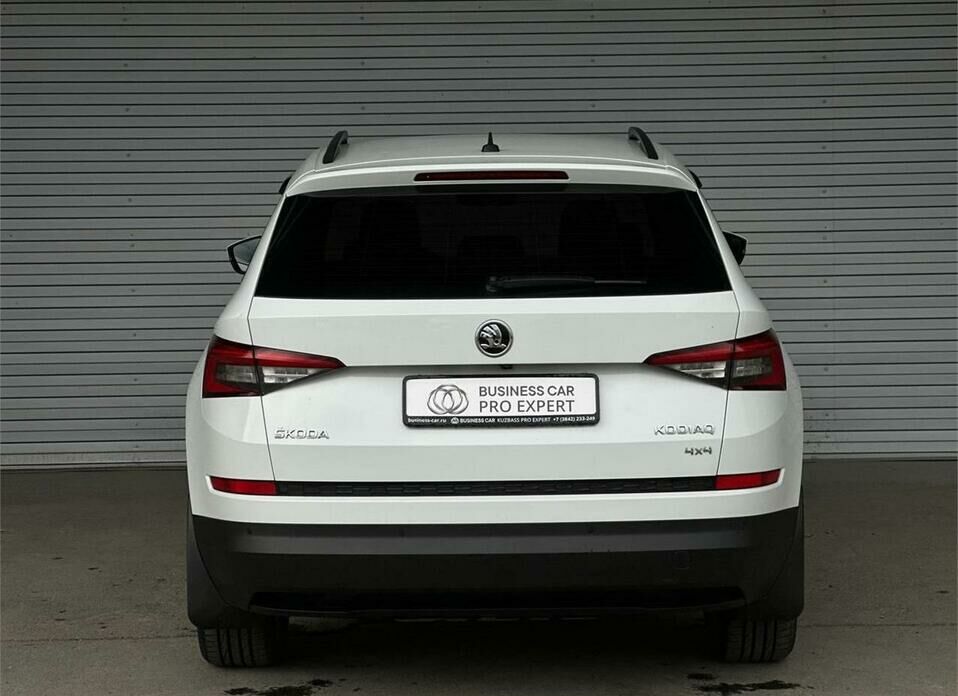 Skoda Kodiaq 2.0 AMT (180 л.с.) 4WD