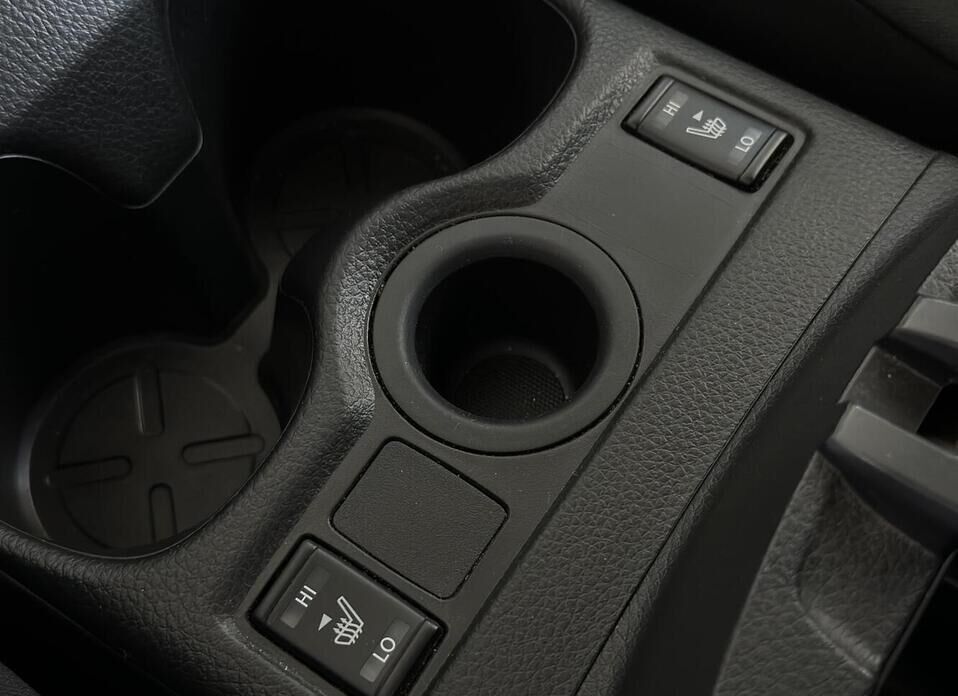 Nissan Qashqai, II Рестайлинг 2.0 CVT (144 л.с.)