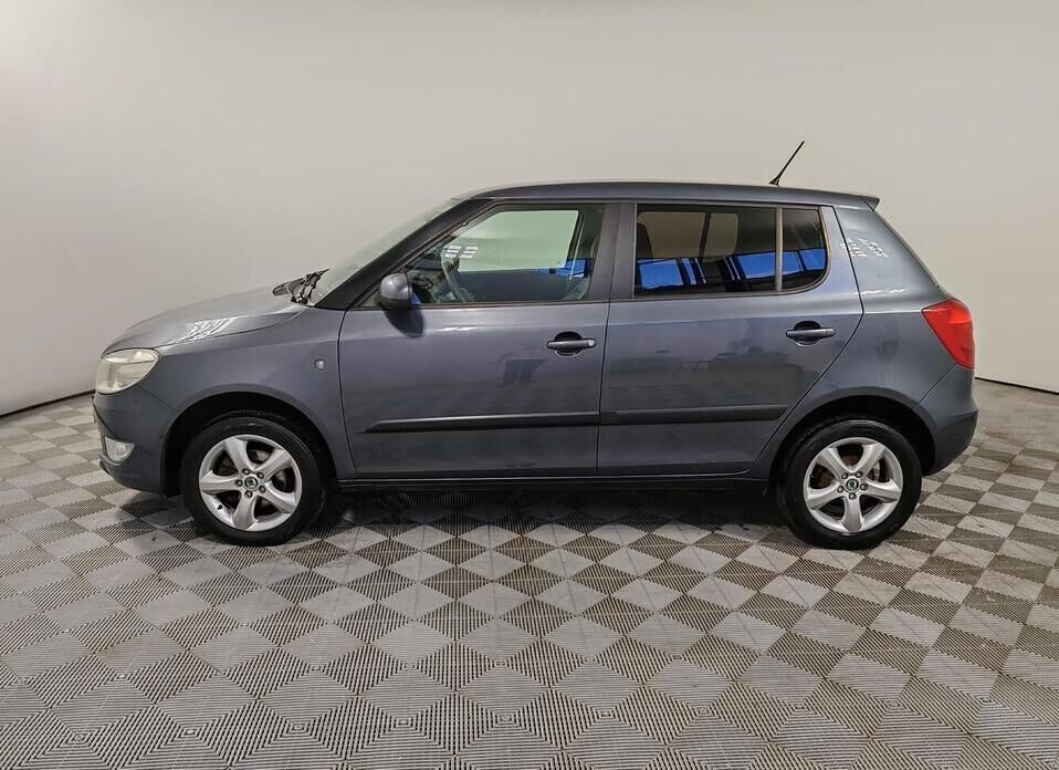 Skoda Fabia, II Рестайлинг 1.6 AT (105 л.с.)