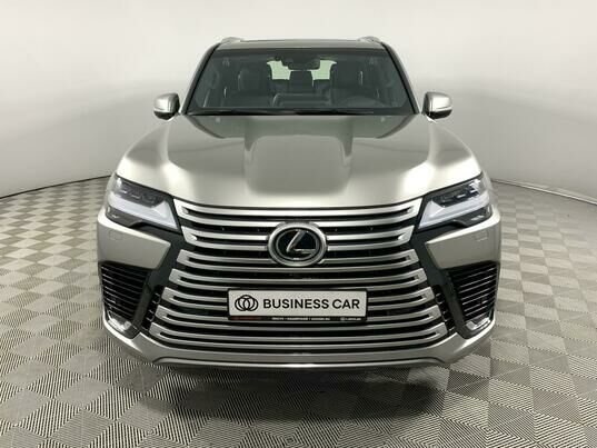 Lexus LX Luxury+