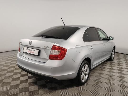 Skoda Rapid, 2014 г., 198 776 км