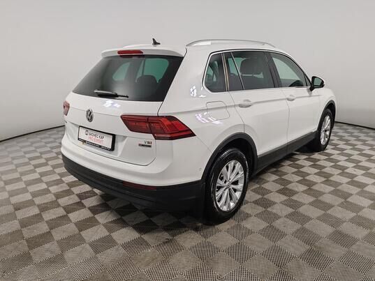 Volkswagen Tiguan, 2017 г., 165 520 км