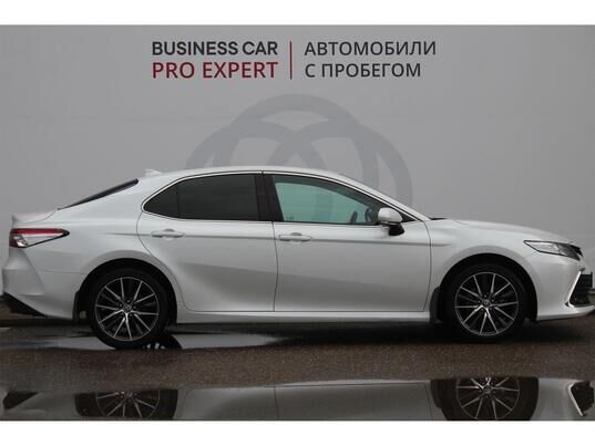 Toyota Camry, 2021 г., 97 547 км