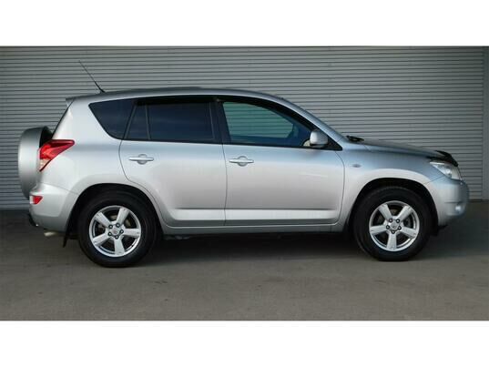 Toyota RAV4, 2008 г., 290 314 км