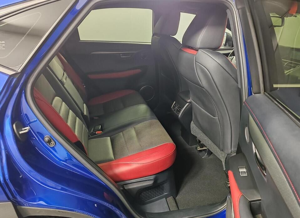 Lexus NX, I Рестайлинг 300 2.0 AT (238 л.с.) 4WD