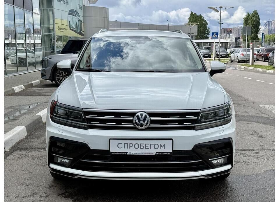 Volkswagen Tiguan, II 2.0d AMT (150 л.с.) 4WD