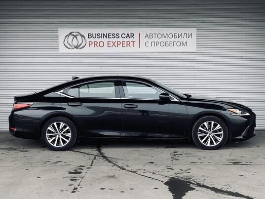 Lexus ES, 2018&nbsp;г., 140&nbsp;075&nbsp;км