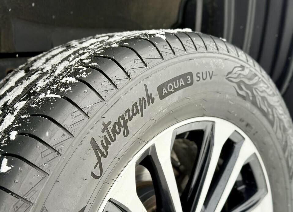 Toyota Land Cruiser Prado, 150 Series Рестайлинг 2 2.8d AT (204 л.с.) 4WD