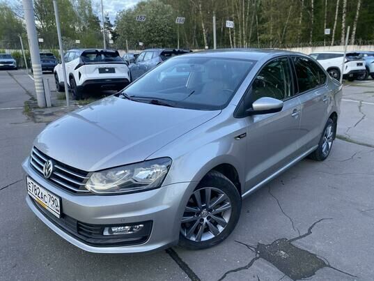 Volkswagen Polo, 2019 г., 106 186 км