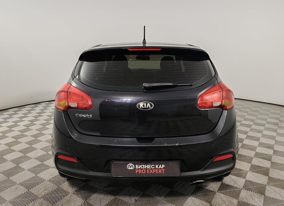 Kia Ceed, II 1.6 AT (129 л.с.)