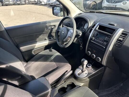 Nissan X-Trail, II Рестайлинг, 2013 г., 220 061 км