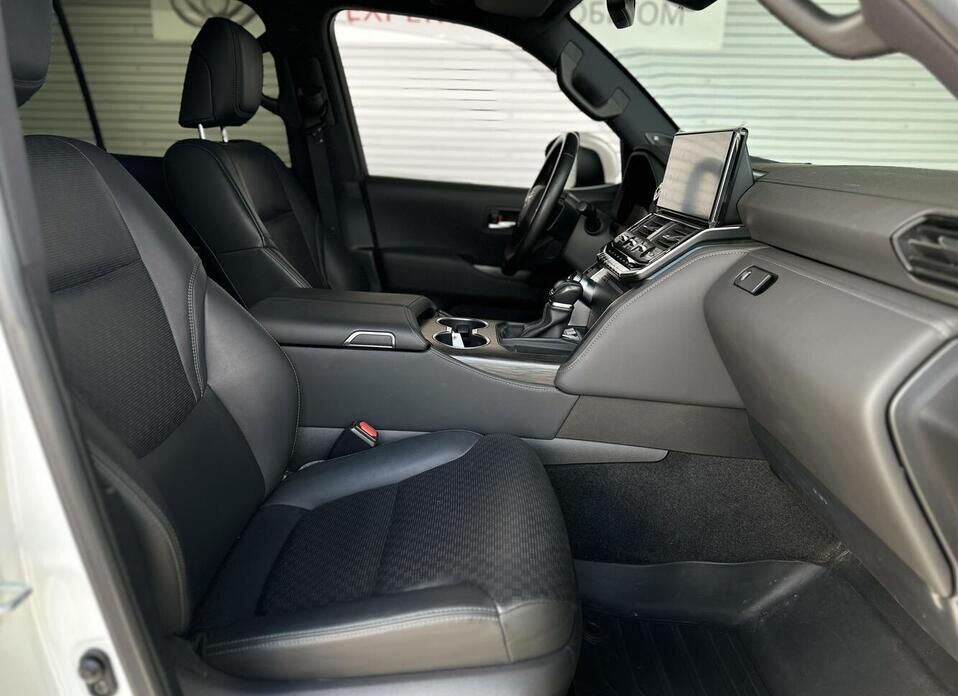 Toyota Land Cruiser, 300 Series 3.4 AT (415 л.с.) 4WD