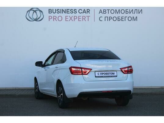 LADA (ВАЗ) Vesta, 2018 г., 92 004 км