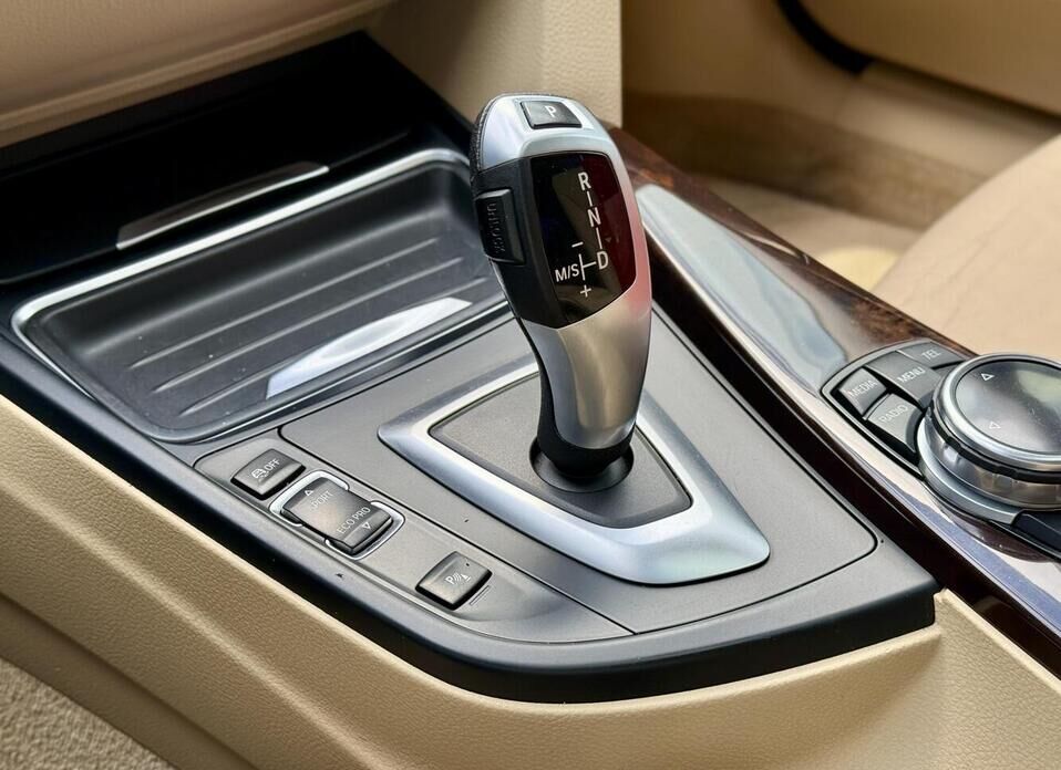 BMW 3 серии, VI (F3x) 320d xDrive 2.0d AT (184 л.с.) 4WD