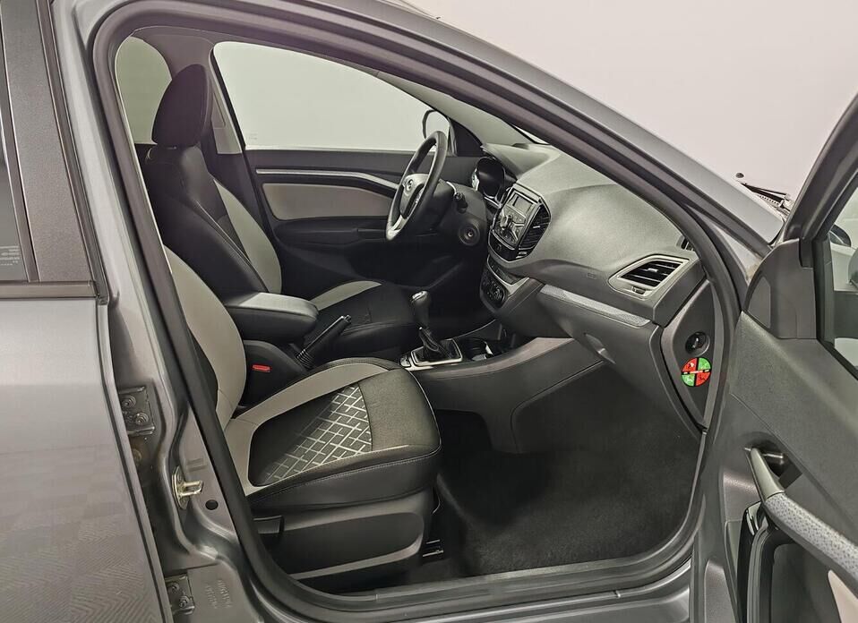 LADA (ВАЗ) Vesta, I SW Cross 1.6 MT (106 л.с.)