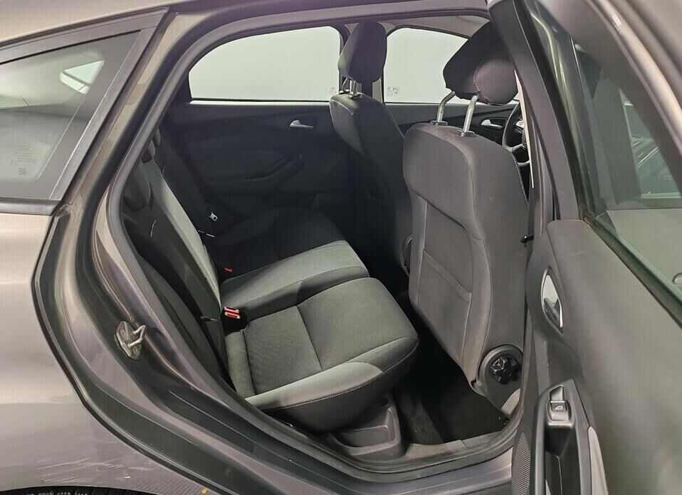 Ford Focus, III 1.6 MT (125 л.с.)