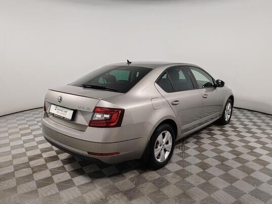 Skoda Octavia, 2019&nbsp;г., 138&nbsp;769&nbsp;км