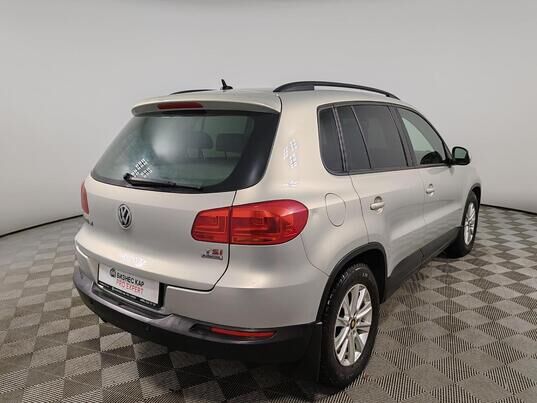 Volkswagen Tiguan, 2012 г., 232 475 км