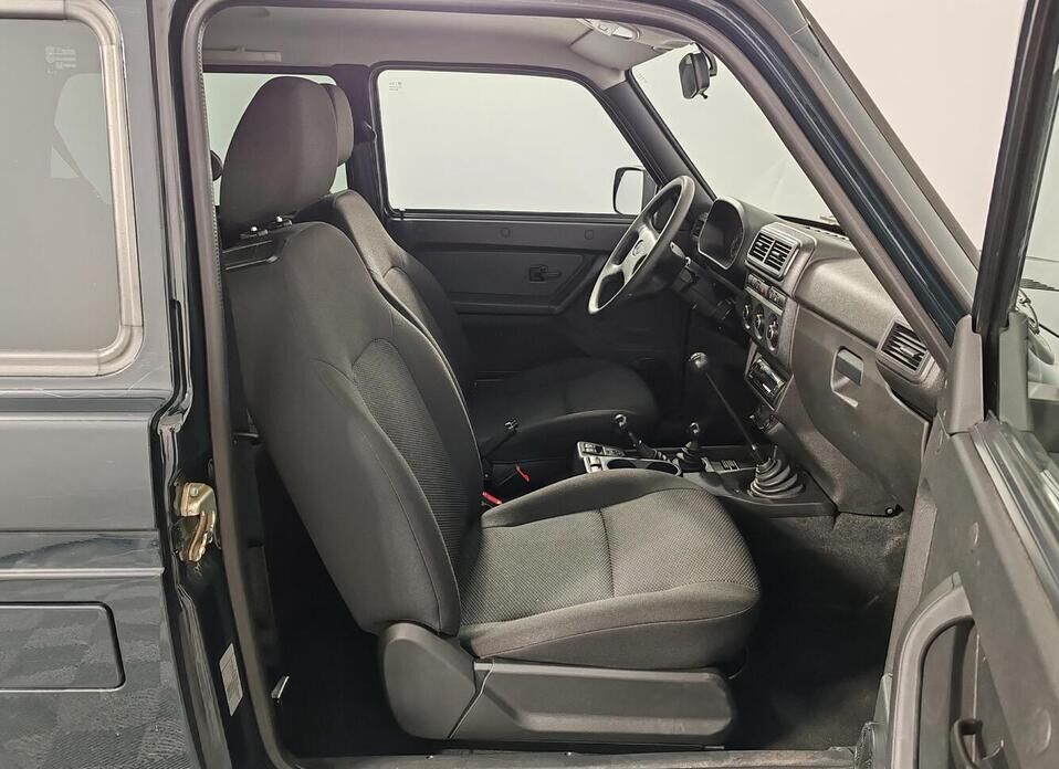 LADA (ВАЗ) 2121 (4x4) 1.7 MT (83 л.с.) 4WD