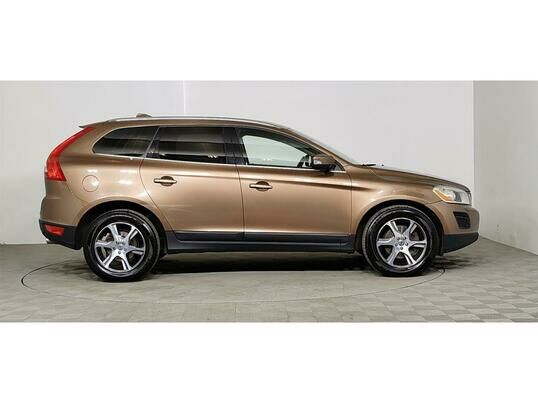 Volvo XC60, 2012 г., 252 265 км