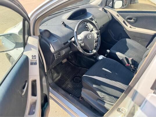 Toyota Yaris, 2007 г., 212 377 км