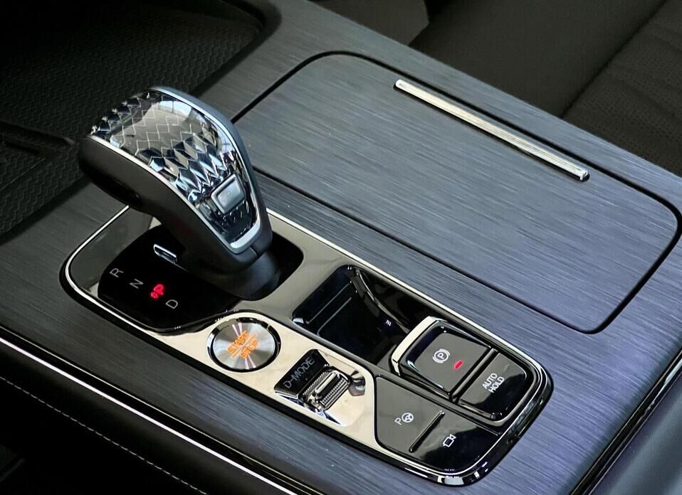 GAC GS8, II Dragon 2.0 AT (231 л.с.) 4WD