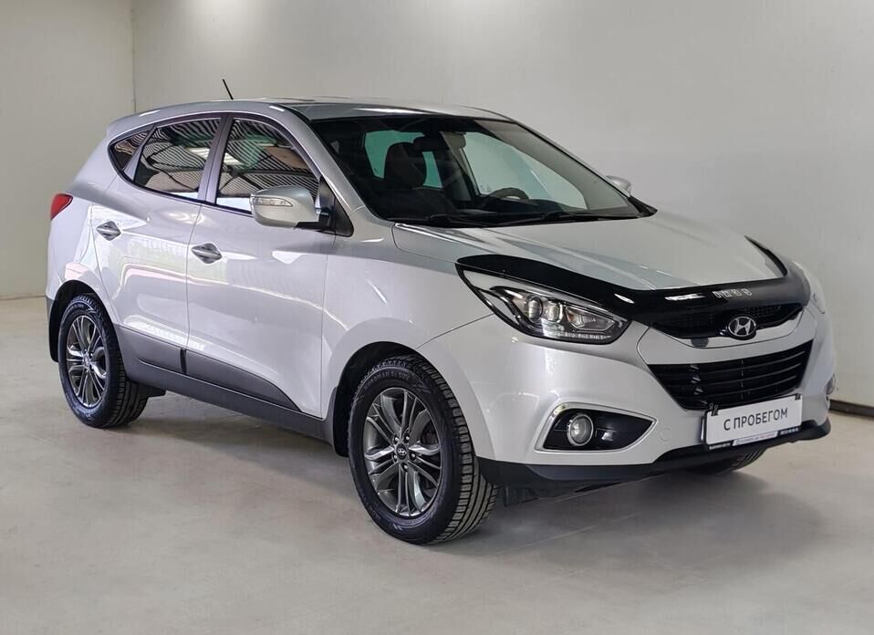 Hyundai ix35, I Рестайлинг 2.0 AT (150 л.с.)