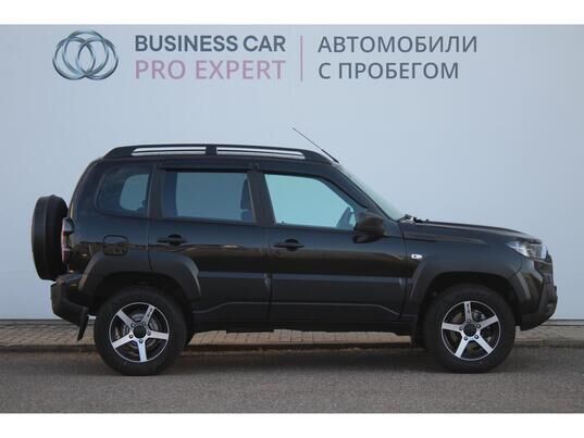 LADA (ВАЗ) Niva, 2023 г., 37 004 км